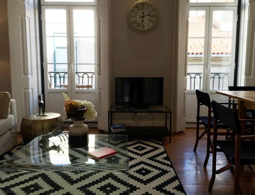 Sm2 Romantic Home By The Gardens Pr Real & Bairro Alto Lisboa 外观 照片